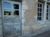 100 kg de peinture à l’ocre, appliqués en une journée au château de Germolles !