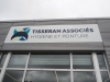 Plutôt que de se laisser abattre, 4 collègues prennent leurs destins en mains et lancent Tisseran Associés 