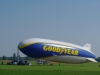 Le Zeppelin ''Good Year'' est arrivé à Champforgeuil