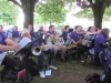 L’Orchestre d’Harmonie Saint Rémy/Les Charreaux place Claude Bernard aux Charreaux pour la première aubade d’été.