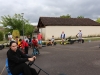 Petits jeux en famille sur le thème de Mario Kart pour clôturer l’été au centre de loisirs de Châtenoy le Royal.