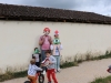 Petits jeux en famille sur le thème de Mario Kart pour clôturer l’été au centre de loisirs de Châtenoy le Royal.