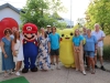 Saint Rémy : Clap de fin de "Place à l’été" 2023 avec les mascottes Mario et Pikachu.
