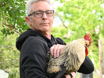Kiki n’aura pas la tête tranchée parce qu’il chante trop… ainsi en a décidé la Cour d’appel de Dijon