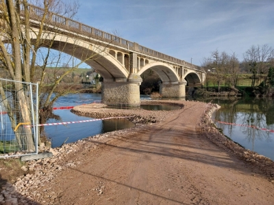 Pont sur la Loire à Iguerande - Le point sur l'état des travaux en cours 