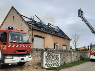 A Varenne-l'Arconce, un gîte détruit par un incendie ce vendredi