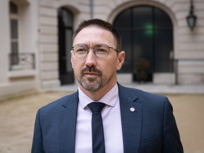 “Ça suffit ! Les Français ne peuvent plus payer les mensonges du gouvernement” lance le député Aurélien Dutremble 