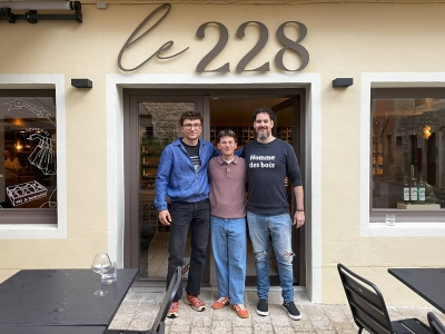 Quand vin et rire se mêlent, la Chouette Comedy Club au 228 à Tournus