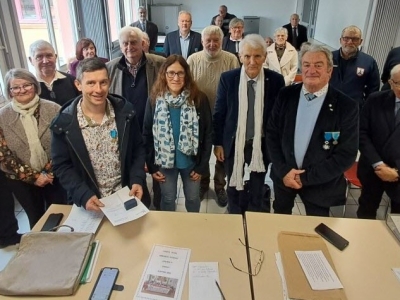 Le CD71 des Médaillés de la Jeunesse, des sports et de l’Engagement Associatif en Assemblée Générale à Mâcon. 