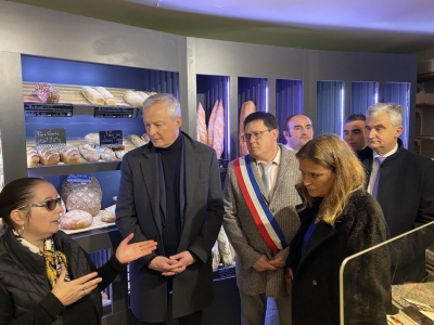 En Saône et Loire, Bruno Le Maire, au chevet des boulangers face à l'explosion de la facture énergétique 