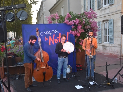 Dans le cadre du Festival  Garçon la note, le groupe Krivo fait voyager son public dans les ‘Balkans’  