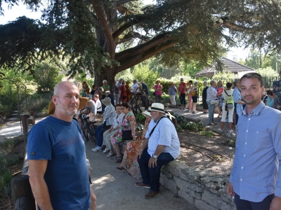 A l’occasion des 70 ans du jardin Géo Botanique à Chalon-sur-Saône, rencontre avec Nicolas Lecarrer, en charge des parcs, squares et jardins à la Ville de Chalon …