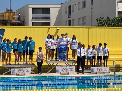 Les nageuses et nageurs du Cercle Nautique Chalonnais remportent le titre de champion de France UNSS
