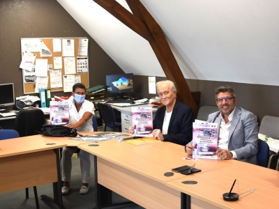 Le 16 et 17 juillet, Chalon-sur-Saône organisera le 20ème Championnat de France de pétanque triplette feminine, venez nombreux!     