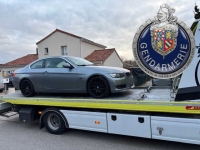 Titulaire d'un permis probatoire, elle filait à 146 km/h au volant de la BMW sur la RD 906