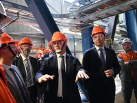  Sébastien Martin a inauguré la «Coulée verticale continue» d’Industeel, pour des aciers encore plus verts à la conquête du monde