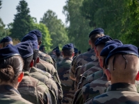 121 militaires de la BPIA de Chalon sur Saône défilent ce lundi sur les Champs-Elysées à l'occasion du 14 juillet 