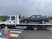 Contrôlé au volant malgré l'annulation de son permis, sans assurance et positif à l'alcool 