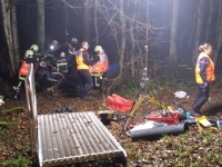 Deux hommes retrouvés morts dans une voiture ayant finit sa course dans un bois en Côte d'Or