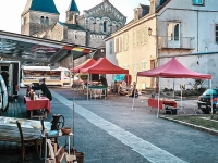 Face à la flambée des prix des carburants, la commune de Buxy fait cadeau des droits de place sur le marché 