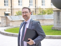 En Saône-et-Loire, Aurélien Dutremble demande une cartographie exhaustive des lieux ressources mobilisables en cas de fortes chaleurs.