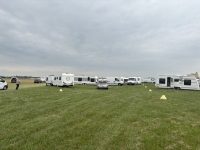 Beaune - L’aérodrome de Challanges fermé après l’installation de nombreuses caravanes de gens du voyage