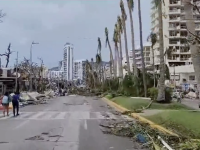 Au Mexique, la région d'Acapulco dévastée par un ouragan de catégorie 5