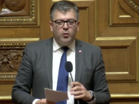 Prédation du loup : interrogé par le Sénateur Genet, le ministre de l’Agriculture évoque une évolution du statut du prédateur en 2024