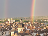 Un double arc-en-ciel qui a enthousiasmé les Chalonnais 