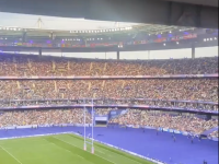 JO PARIS - Quand le Stade de France entonne Edith Piaf 