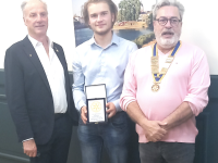 Le Rotary Chalon Saint-Vincent décerne son second prix Servir à Baptiste Lafitte 