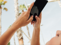 Le mauvais ménage entre canicule et téléphones portables.... avec un léger goût de friture sur la ligne 