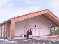 Dans l'Yonne, un centre aquatique à 12 millions d'euros pourrait être détruit... à cause d'une malfaçon de charpente 