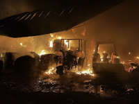 Un hangar agricole en feu à Heuilley-sur-Saône