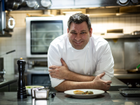 Et si vous vous laissiez embarquer par les fourneaux de François Pelletier et du restaurant Le Saint-Loup ? 