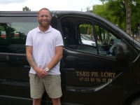 Le chauffeur de taxi Greg Paquelet, nouvel entraîneur des trois quarts du RTC, veut « redonner le sourire aux joueurs »