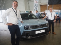 Avec la R4 E-Tech, Renault conjugue son futur... À découvrir sur votre concession Sodirac à Chalon Sud 