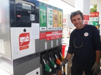 La station service Total de la route de Lyon à Saint-Remy renoue avec le pompiste 