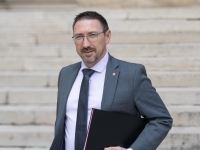 Pour Aurélien Dutremble, député RN de la 3e circonscription de Saône et Loire, "Il est temps de rendre la parole au peuple !"