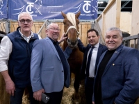 SALON DE L'AGRICULTURE : Jérôme Durain sonde les attentes des éleveurs de Traits comtois