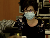 CONSEIL MUNICIPAL DE CHALON - Cécile Lamalle (Chaque Jour Chalon) demande à Gilles Platret de ne pas pointer ailleurs ce qu'il ne pratique pas ici.