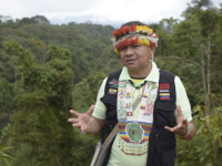 La destruction de l'Amazonie entraînera une "apocalypse" mondiale, met en garde un leader indigène