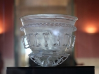 ARCHÉOLOGIE : Le vase diatrète restauré est de retour à Autun