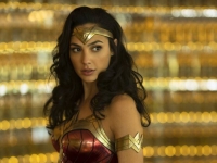 « Wonder Woman 1984 » ne sortira pas en salle de cinéma et passe directement à l'autre étape 