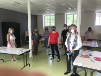 La députée de Saône et Loire, Cécile Untermaier est venue apporter son soutien à la production de masques de l'association Tremplin