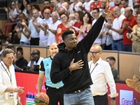  Clint Capela ovationné à Chalon sur Saône