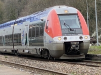 Un TER Dijon - Chalon sur Saône - Mâcon - Lyon percute un arbre, 150 voyageurs évacués, 10 trains à l’arrêt