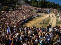 Triomphe français en Haute-Savoie : Un festival de victoires à la Coupe du monde de VTT !