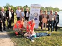 Le Rotary Chalon Saint-Vincent offre un mannequin « corps entier » à la Croix-Rouge 