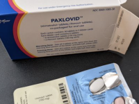 Covid-19 : une ordonnance suffit désormais pour obtenir le traitement Paxlovid